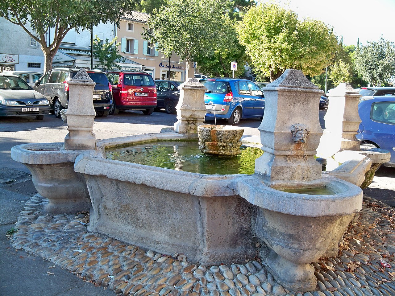 Fontaine de l'Hôpital de Pernes-les-Fontaines